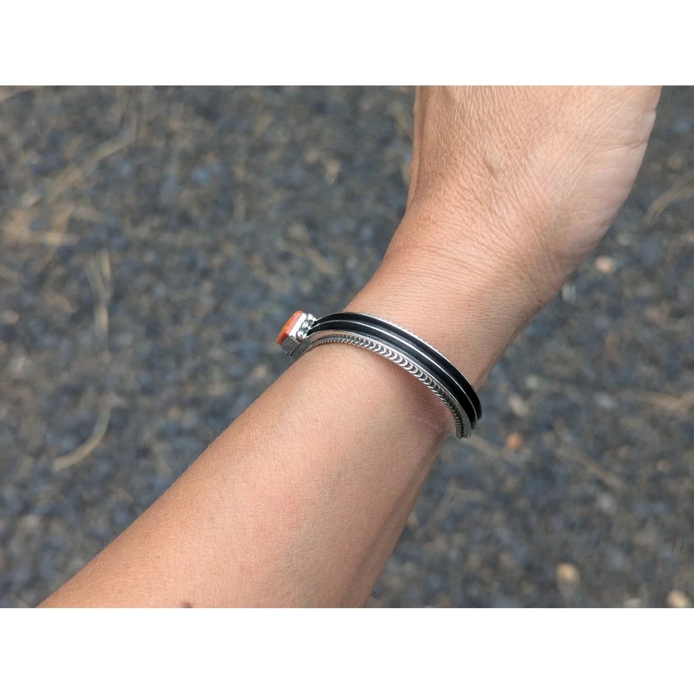 Native‎ American Bracelet Handmade and Signed Navajo Jewelry size 7 ***